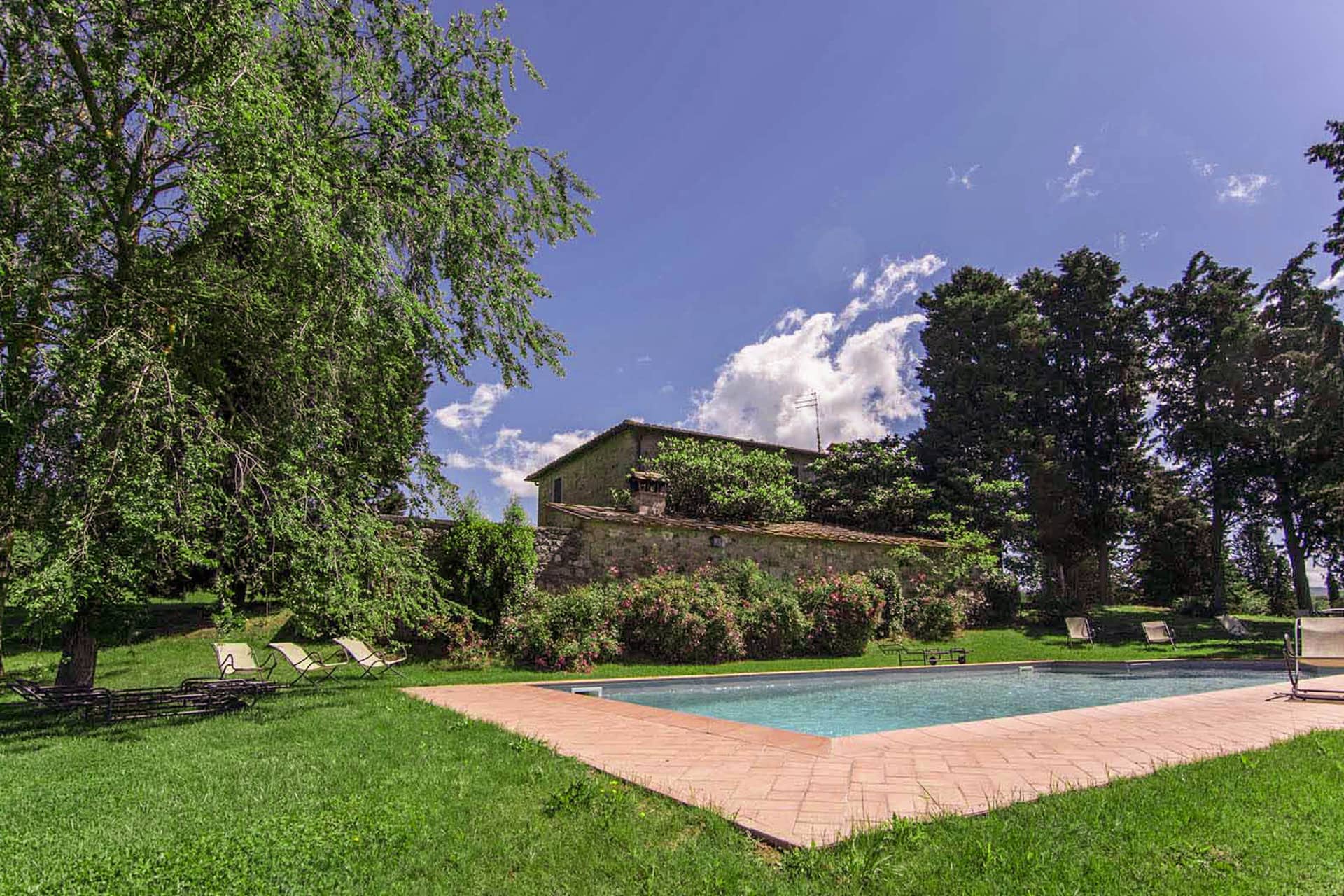 Swimming Pool with panoramic view - Bibbiano - I Sodi Apartment